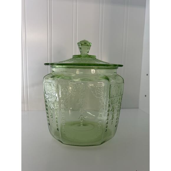 Uranium Glass Cookie Biscuit Jar Anchor Hocking Princess Green Depression Vintag - Picture 2 of 12